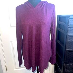 Aerie - Size Medium- with hoodie Marion Long Sleeve lightweight shirt